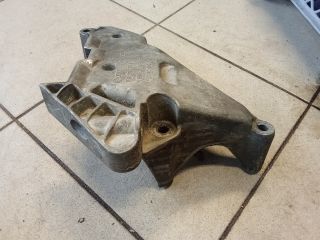 bontott VW TOURAN Motor Tartó Bak (Pozíciófüggetlen)