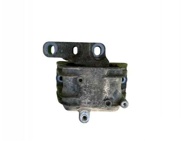 bontott VW TOURAN Motor Tartó Bak (Pozíciófüggetlen)