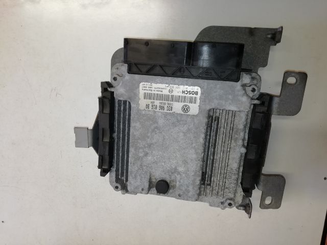 bontott VW TOURAN Motorvezérlő