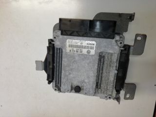 bontott VW TOURAN Motorvezérlő