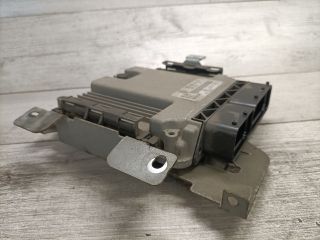 bontott VW TOURAN Motorvezérlő