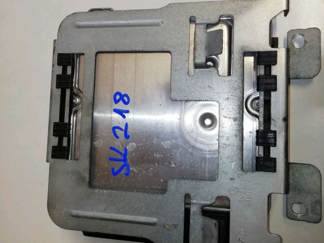 bontott VW TOURAN Motorvezérlő