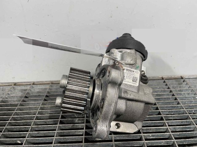 bontott VW TOURAN Nagynyomású Szivattyú