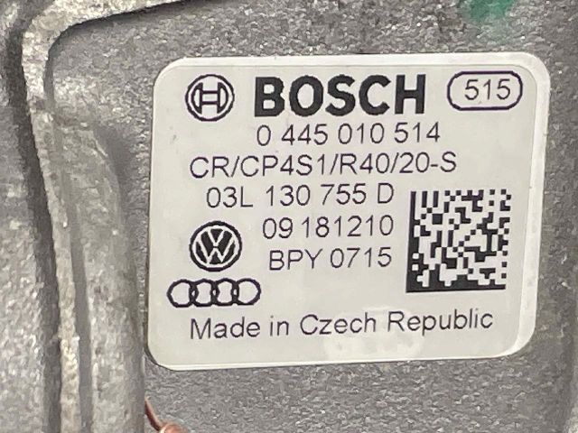 bontott VW TOURAN Nagynyomású Szivattyú