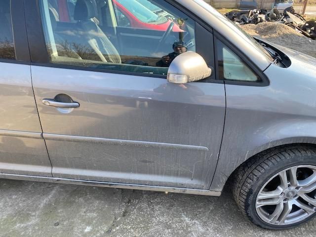 bontott VW TOURAN Olajszivattyú