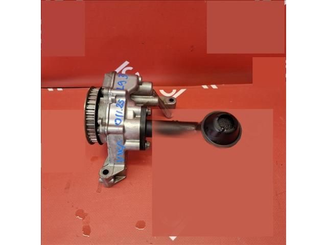 bontott VW TOURAN Olajszivattyú