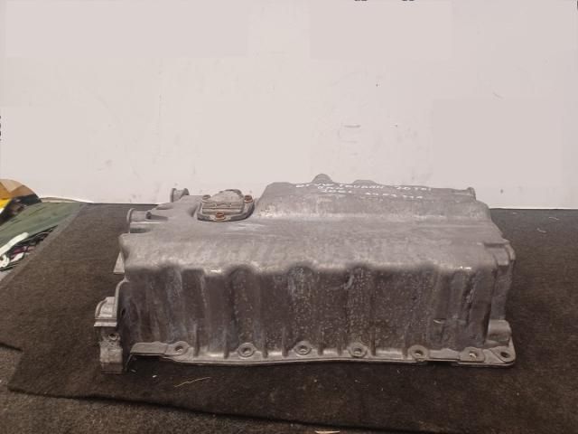 bontott VW TOURAN Olajteknő