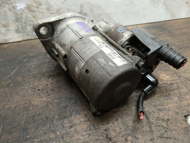 bontott VW TOURAN Önindító