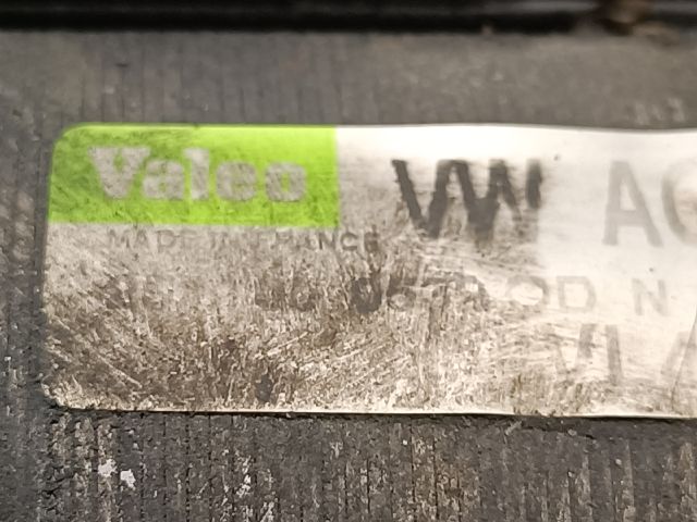 bontott VW TOURAN Önindító