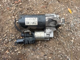 bontott VW TOURAN Önindító