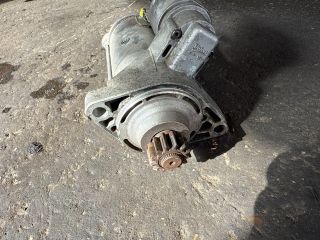 bontott VW TOURAN Önindító