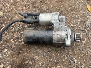 bontott VW TOURAN Önindító