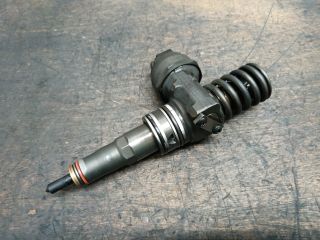 bontott VW TOURAN Porlasztó (1 db)