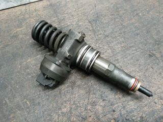 bontott VW TOURAN Porlasztó (1 db)