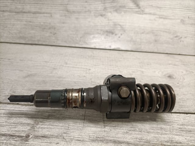 bontott VW TOURAN Porlasztó (1 db)