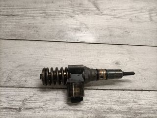 bontott VW TOURAN Porlasztó (1 db)