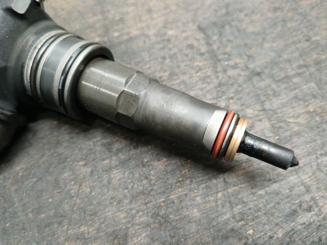 bontott VW TOURAN Porlasztó (1 db)