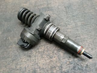 bontott VW TOURAN Porlasztó (1 db)