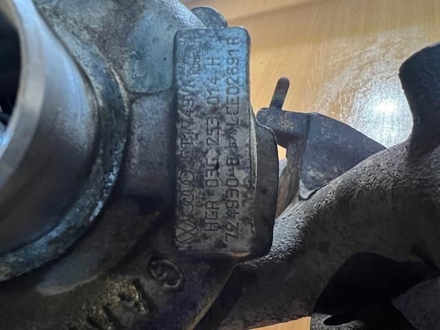 bontott VW TOURAN Turbó