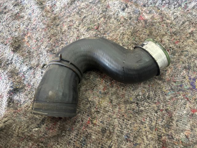 bontott VW TOURAN Turbócső