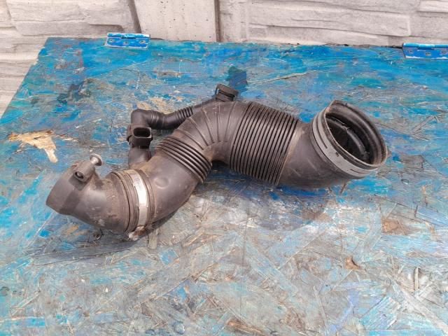 bontott VW TOURAN Turbócső