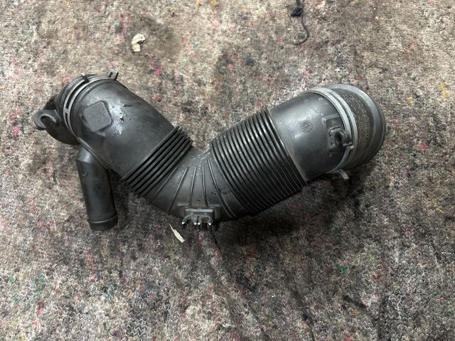 bontott VW TOURAN Turbócső