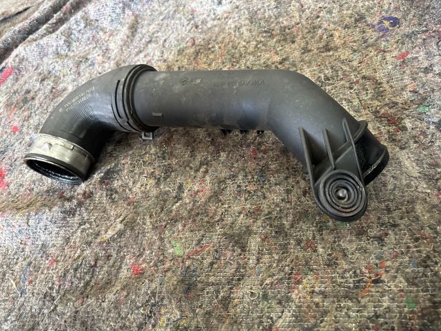 bontott VW TOURAN Turbócső