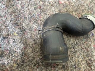 bontott VW TOURAN Turbócső