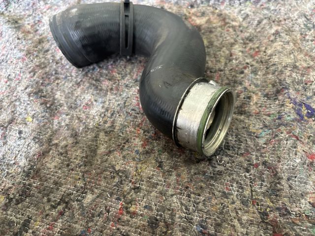 bontott VW TOURAN Turbócső