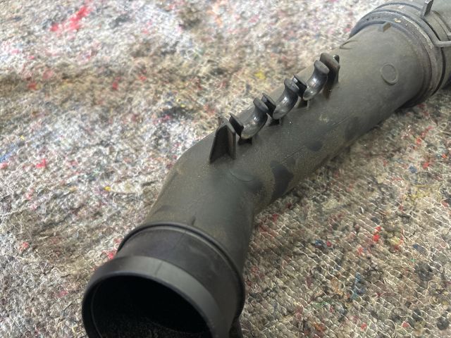 bontott VW TOURAN Turbócső