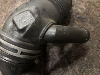 bontott VW TOURAN Turbócső