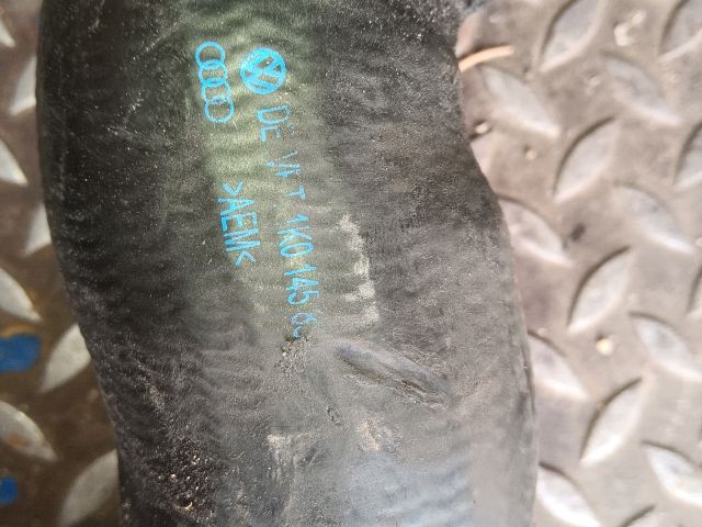 bontott VW TOURAN Turbócső