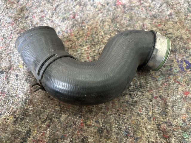 bontott VW TOURAN Turbócső