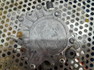 bontott VW TOURAN Vákumpumpa