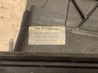 bontott VW TOURAN Váltó Fokozatválasztó