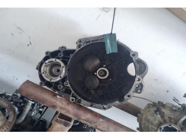 bontott VW TOURAN Váltó (Mechanikus)