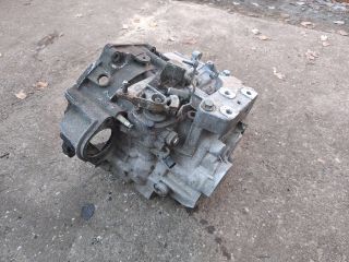 bontott VW TOURAN Váltó (Mechanikus)