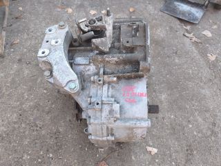 bontott VW TOURAN Váltó (Mechanikus)