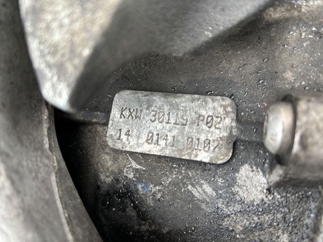 bontott VW TOURAN Váltó (Mechanikus)