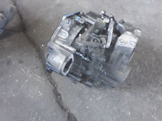 bontott VW TOURAN Váltó (Mechanikus)