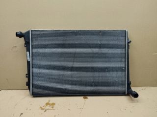 bontott VW TOURAN Vízhűtő Radiátor (Klímás)