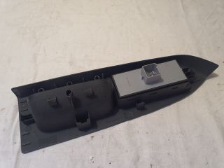 bontott VW TOURAN Ablakemelő Kapcsoló Négyes / Kettes