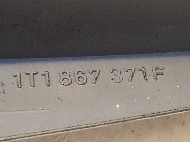 bontott VW TOURAN Ablakemelő Kapcsoló Négyes / Kettes