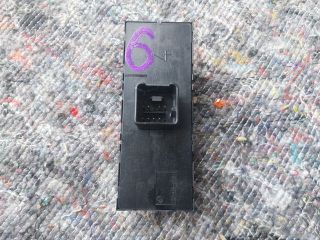 bontott VW TOURAN Ablakemelő Kapcsoló Négyes / Kettes