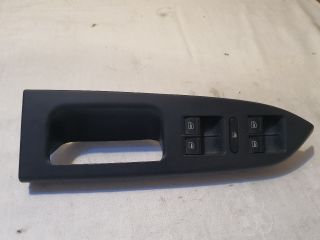 bontott VW TOURAN Ablakemelő Kapcsoló Négyes / Kettes
