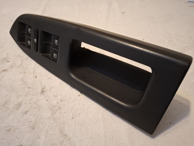 bontott VW TOURAN Ablakemelő Kapcsoló Négyes / Kettes