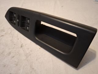 bontott VW TOURAN Ablakemelő Kapcsoló Négyes / Kettes