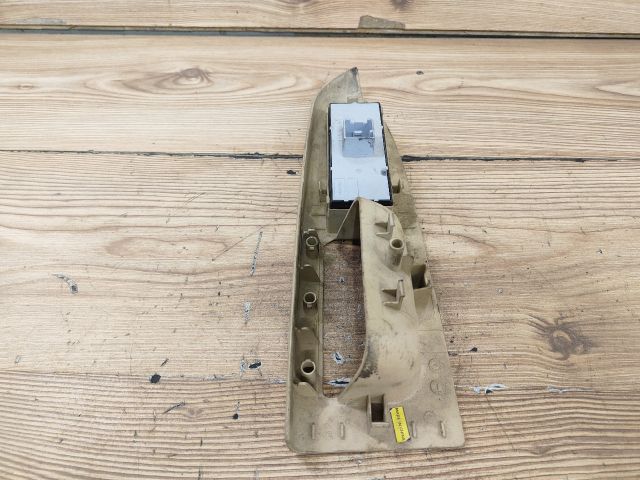 bontott VW TOURAN Ablakemelő Kapcsoló Négyes / Kettes