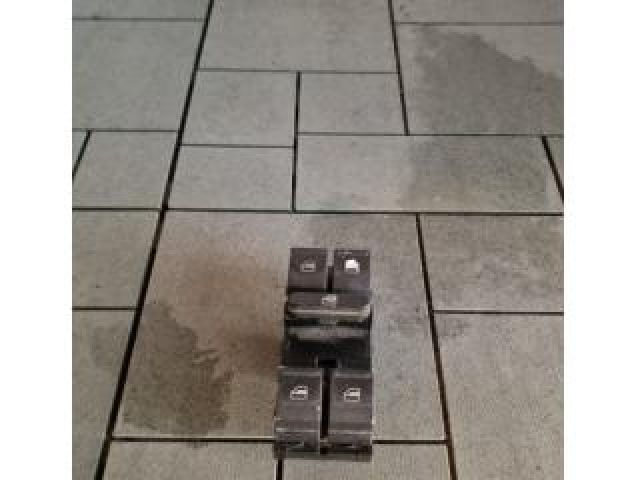 bontott VW TOURAN Ablakemelő Kapcsoló Négyes / Kettes