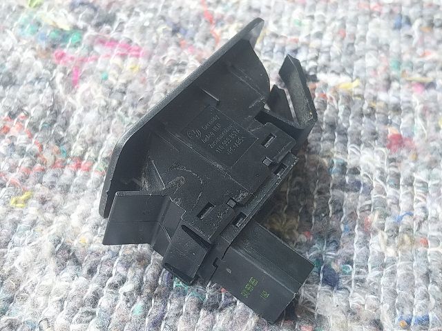 bontott VW TOURAN Ablakemelő Kapcsoló (Pozíciófüggetlen)